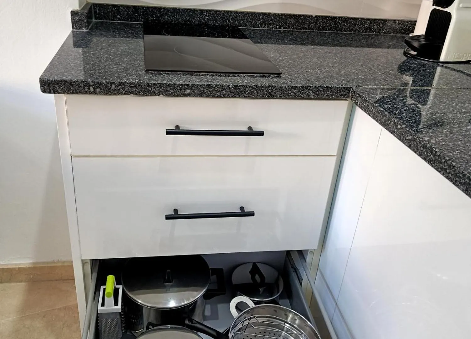 Apartamentos Puntoapart مالقة